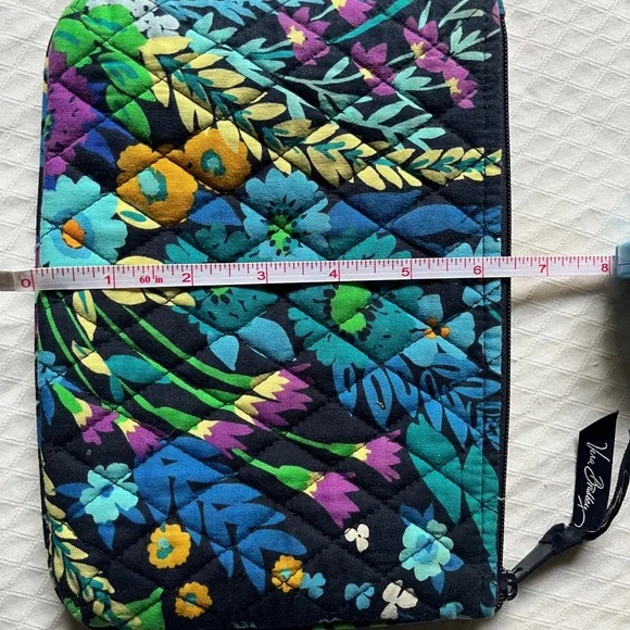 Vera Bradley Multicolor Floral Quilted Wristlet - Picture 5 of 5